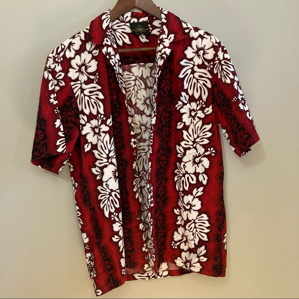 Royal Creations Hawaiian casual shortsleeve shirt